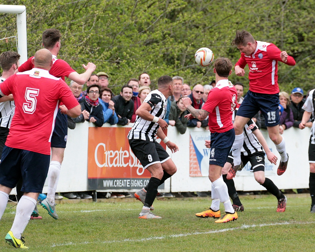 St Ives Town FC v AFC Rushden & Diamonds. EvoStik Southern Football League Division One Central